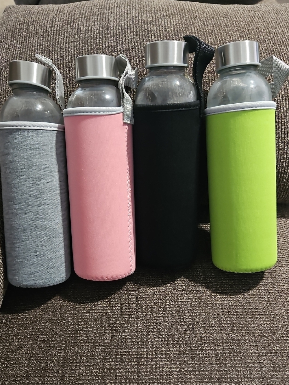 NWT SET OF 4 Glass Water Bottles with Neoprene Sleeve - Gray, Pink, Black, Lime.